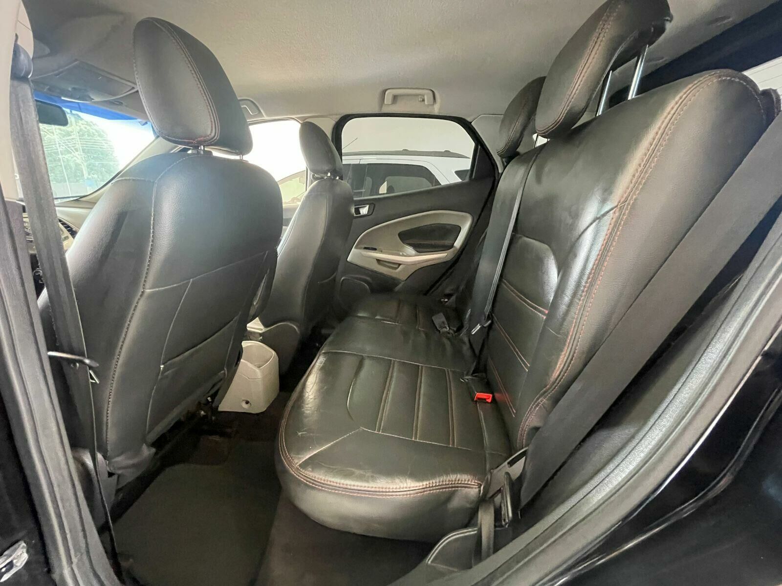 Imagem do veículo  FORD ECOSPORT 2.0 TITANIUM